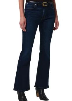 Lilah 32.5" Jeans in Dakota