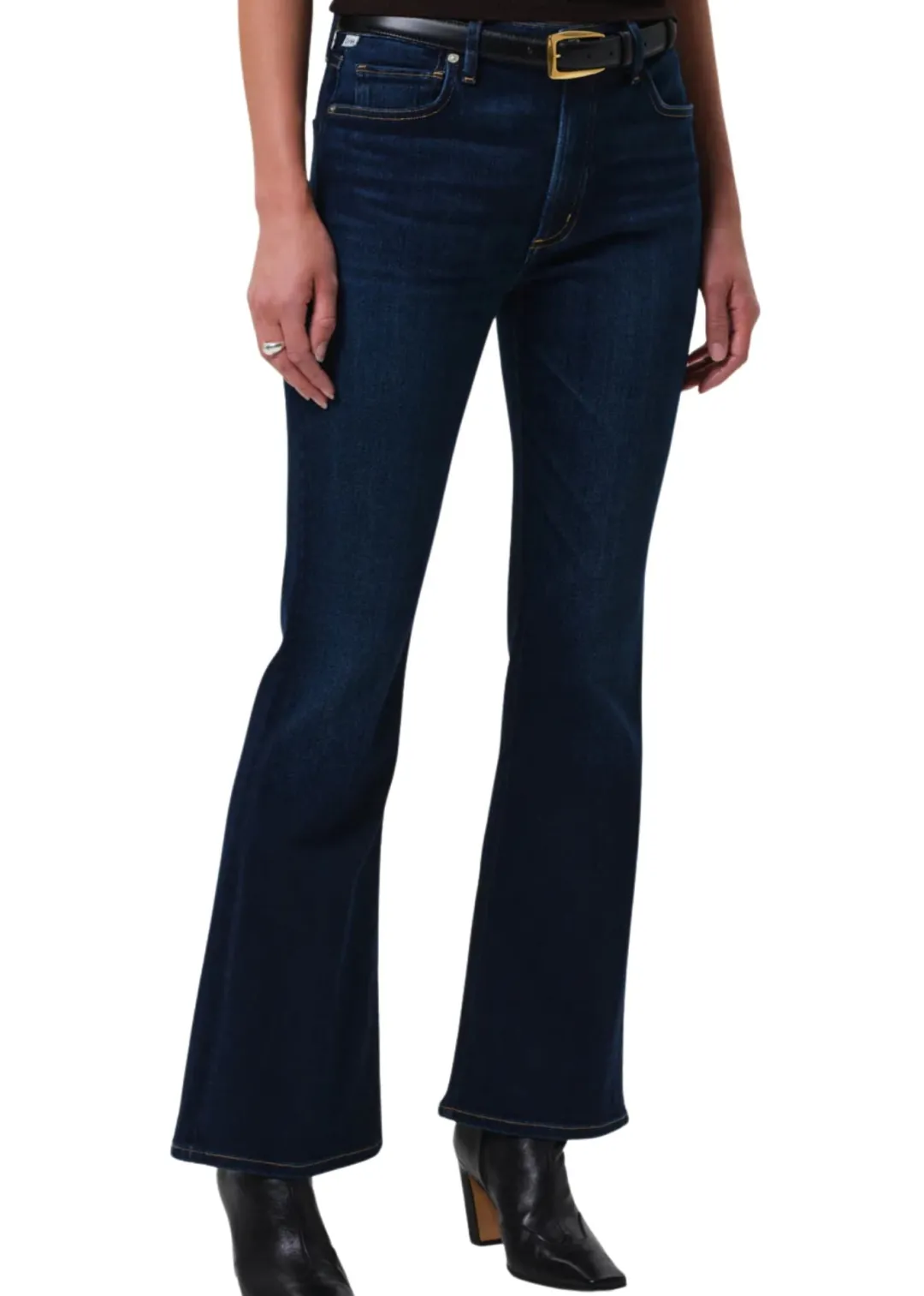 Lilah 32.5" Jeans in Dakota