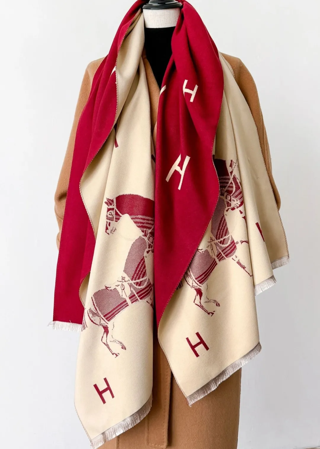 Reversible Wrap Equestrian Red