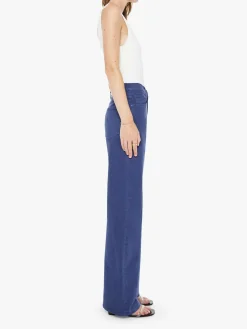 The Lasso Sneak Jeans in Estate Blue